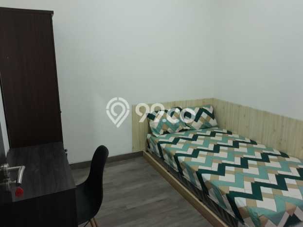 Dijual Kost Strategis di Pulo Gadung, Jakarta Timur 12 KT, 12 KM, Luas Bangunan 200m2 Dijual Kost Strategis di Pulo Gadung, Jakarta Timur 12 KT, 12 KM, Luas Bangunan 200m2
