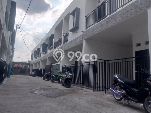 Rumah Luas Asri 3 KT Siap Pakai di Pulogebang Jakarta Timur Rumah Luas Asri 3 KT Siap Pakai di Pulogebang Jakarta Timur