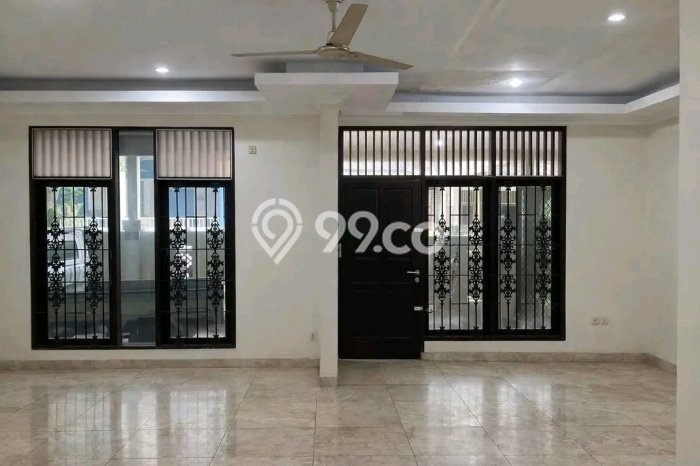 Rumah Elit LB 217m2 Siap Huni Desain Elegan di Buaran, Jakarta Timur Rumah Elit LB 217m2 Siap Huni Desain Elegan di Buaran, Jakarta Timur