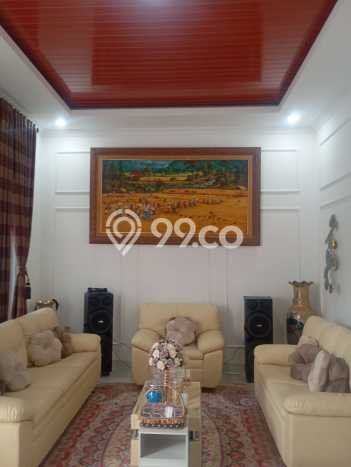 Properti Strategis 3 KT Luas Tanah 124m² di Penggilingan, Jakarta Timur Properti Strategis 3 KT Luas Tanah 124m² di Penggilingan, Jakarta Timur