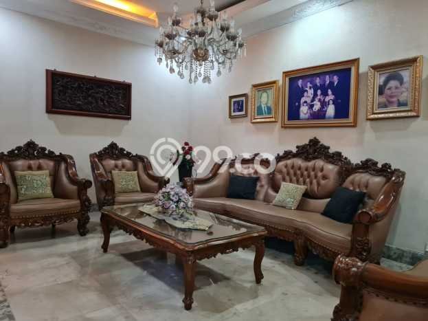 Jual Rumah Mewah Megah Dengan View Cantik di Rawamangun, Jakarta Timur Jual Rumah Mewah Megah Dengan View Cantik di Rawamangun, Jakarta Timur