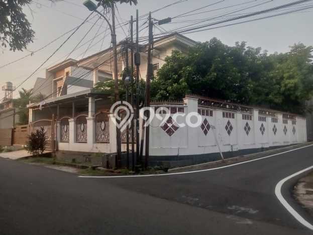 Jual Rumah Mewah Megah Dengan View Cantik di Pondok Kelapa, Jakarta Timur Jual Rumah Mewah Megah Dengan View Cantik di Pondok Kelapa, Jakarta Timur