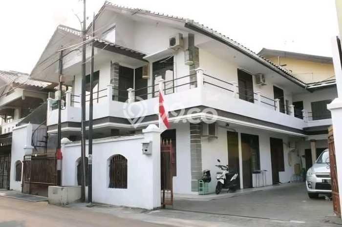 Dijual Rumah Premium dengan Fasilitas Sekitar Lengkap di Jatinegara, Jakarta Timur Dijual Rumah Premium dengan Fasilitas Sekitar Lengkap di Jatinegara, Jakarta Timur
