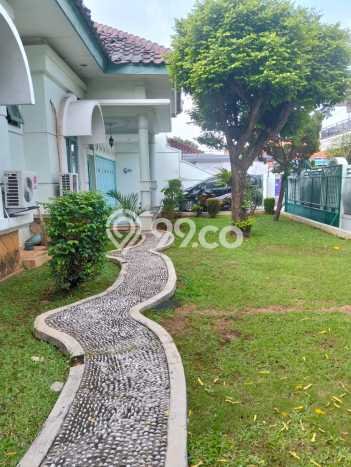 Rumah Luxury Modern Tanpa Renovasi di Pondok Kelapa Jakarta Timur Rumah Luxury Modern Tanpa Renovasi di Pondok Kelapa Jakarta Timur