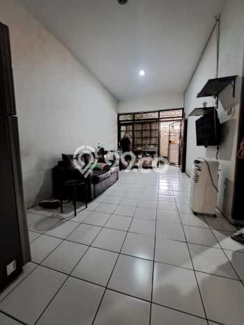 Rumah Luas Asri 3 KT Siap Huni di Taman Holis Indah Bandung Rumah Luas Asri 3 KT Siap Huni di Taman Holis Indah Bandung