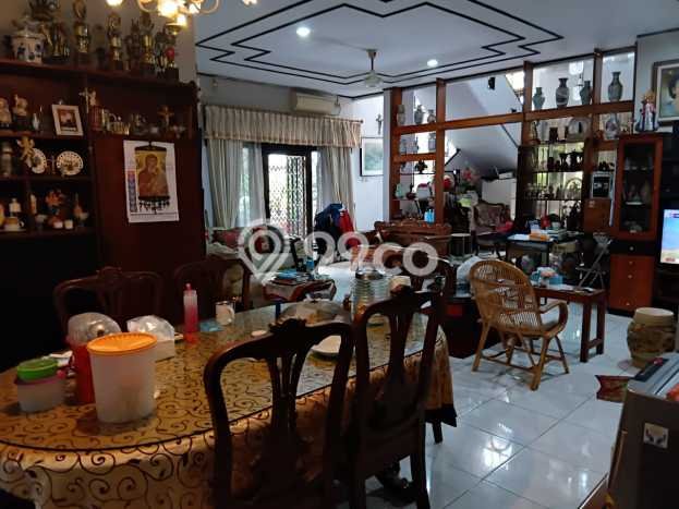 Hunian Elit LB 220m2 Siap Pakai Desain Elegan di Joglo, Jakarta Barat Hunian Elit LB 220m2 Siap Pakai Desain Elegan di Joglo, Jakarta Barat