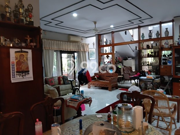 Hunian Elit LB 220m2 Siap Huni Desain Elegan di Joglo, Jakarta Barat Hunian Elit LB 220m2 Siap Huni Desain Elegan di Joglo, Jakarta Barat