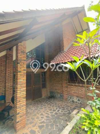 Rumah Elit Modern Siap Huni di Ciganjur Jakarta Selatan Rumah Elit Modern Siap Huni di Ciganjur Jakarta Selatan