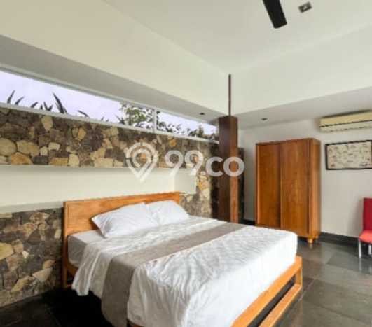 Vila Strategis Kawasan , Area 325m2m², Lokasi Premium dengan jalan bagus Vila Strategis Kawasan , Area 325m2m², Lokasi Premium dengan jalan bagus