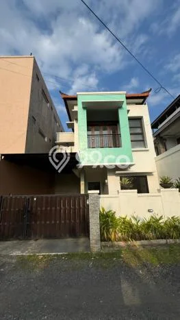 Dijual Cepat Rumah Bagus Siap Huni LB 165m2 di Denpasar Selatan, Denpasar Dijual Cepat Rumah Bagus Siap Huni LB 165m2 di Denpasar Selatan, Denpasar