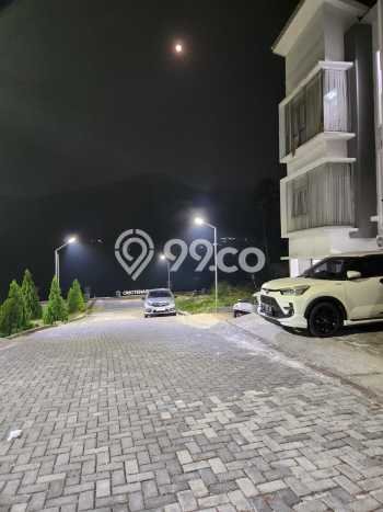 Untuk Dijual Kost di Jatinangor, Sumedang, 11 KT, 11 KM, Luas 320m2 Untuk Dijual Kost di Jatinangor, Sumedang, 11 KT, 11 KM, Luas 320m2