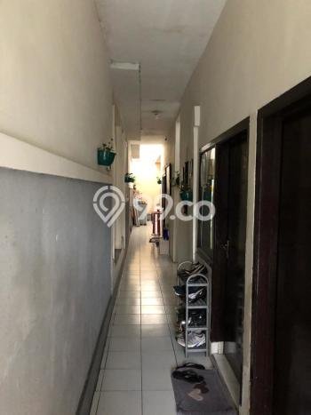HARGA SPECIAL! Rumah Asri lokasi Cibeunying Kidul, LT 240m² Bangunan 140m² HARGA SPECIAL! Rumah Asri lokasi Cibeunying Kidul, LT 240m² Bangunan 140m²