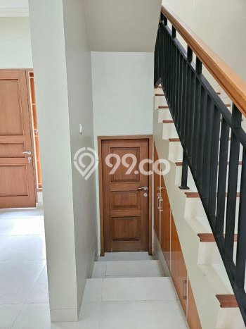 Disewakan Rumah Murah di Cipinang Jakarta Timur Punya 4 KT Disewakan Rumah Murah di Cipinang Jakarta Timur Punya 4 KT