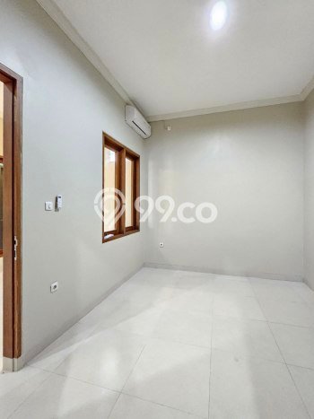 Disewakan Rumah Murah di Cipinang Jakarta Timur Punya 4 KT Disewakan Rumah Murah di Cipinang Jakarta Timur Punya 4 KT