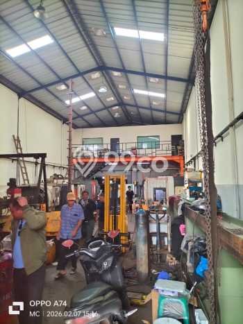 Unit Gudang Dijual di Jakarta Utara LT 350m2 & LB 270m2 Unit Gudang Dijual di Jakarta Utara LT 350m2 & LB 270m2