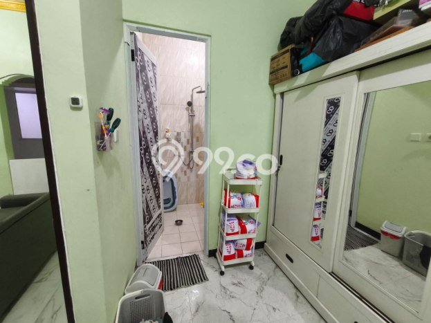 Dijual Rumah 5 Kamar Lokasi Ideal Nyaman dan Strategis di Cakung Dijual Rumah 5 Kamar Lokasi Ideal Nyaman dan Strategis di Cakung