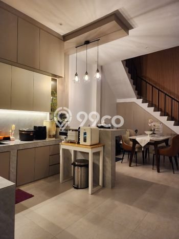 Rumah Luas Asri 3 KT Siap Pakai di Harapan Indah Bekasi Rumah Luas Asri 3 KT Siap Pakai di Harapan Indah Bekasi