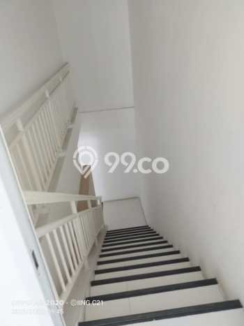 Ruko Disewakan di Area Ramai Kelapa Gading, Jakarta Utara Ruko Disewakan di Area Ramai Kelapa Gading, Jakarta Utara