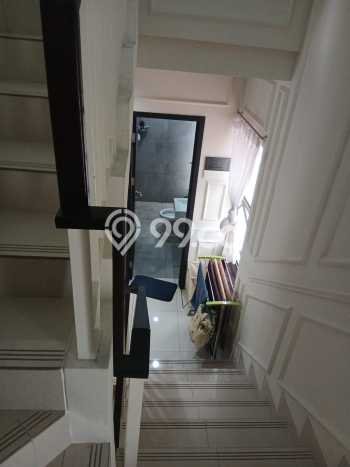 Jual Rumah Bagus Siap Huni LB 103m2 di Cakung, Jakarta Timur Jual Rumah Bagus Siap Huni LB 103m2 di Cakung, Jakarta Timur