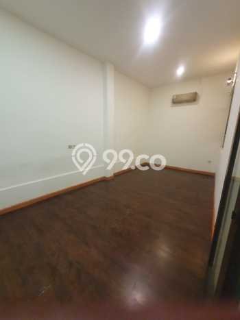 Rumah Elit Modern Tanpa Renovasi di Tomang Jakarta Barat Rumah Elit Modern Tanpa Renovasi di Tomang Jakarta Barat