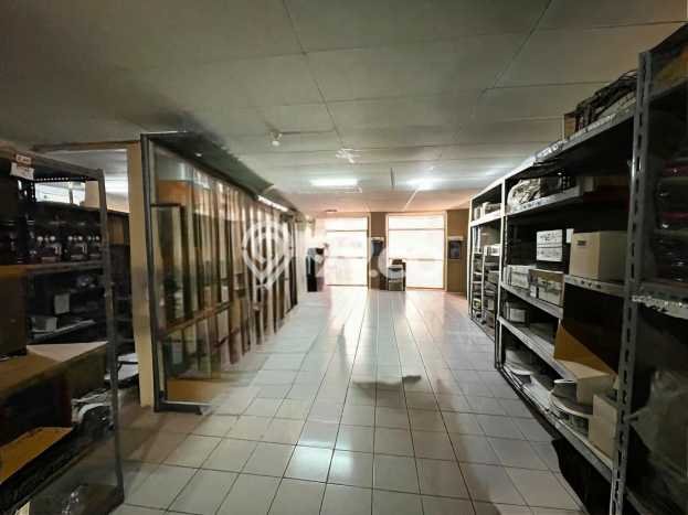 Ruko Dijual di Prime Area Jakarta Pusat Luas 600m2 Ruko Dijual di Prime Area Jakarta Pusat Luas 600m2