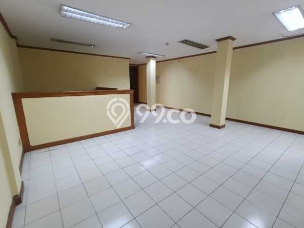 Ruko Paling Dicari LB 299m2 Dijual di Jatinegara Ruko Paling Dicari LB 299m2 Dijual di Jatinegara