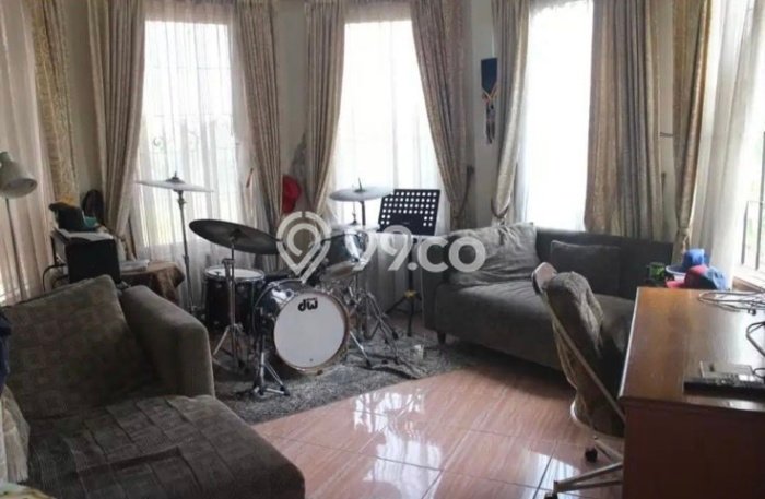 Dijual Rumah Luas Elegan Dengan View Eksklusif di Kemang Pratama, Bekasi Dijual Rumah Luas Elegan Dengan View Eksklusif di Kemang Pratama, Bekasi