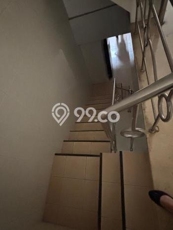 Siap Huni Hunian Elit 4 Kamar di Kelapa Gading Dekat ke Mana Pun Siap Huni Hunian Elit 4 Kamar di Kelapa Gading Dekat ke Mana Pun