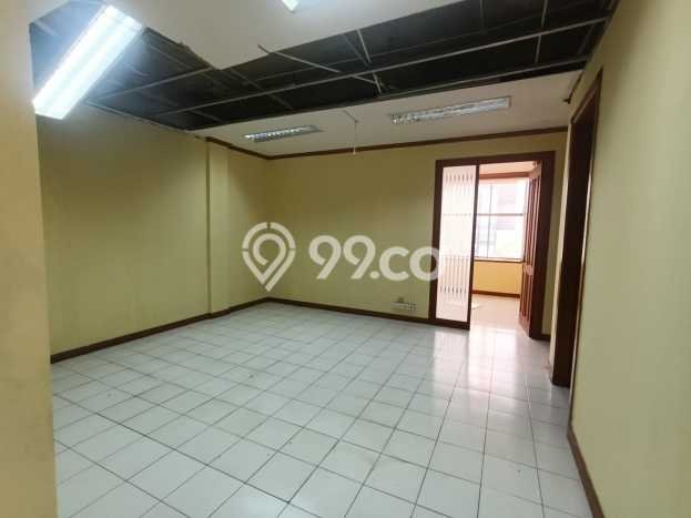 Ruko Paling Dicari LB 299m2 Dijual di Jatinegara Ruko Paling Dicari LB 299m2 Dijual di Jatinegara