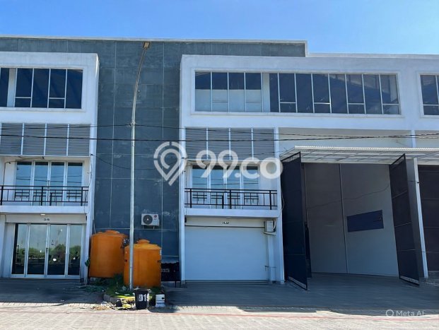 Unit Gudang Dijual di Gresik Gresik Luas Tanah 504m2, Luas Bangunan 432m2 Unit Gudang Dijual di Gresik Gresik Luas Tanah 504m2, Luas Bangunan 432m2