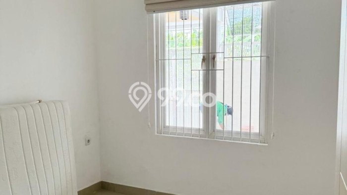 Rumah Modern 3 KT LT 180m2 di Gununganyar Rumah Modern 3 KT LT 180m2 di Gununganyar