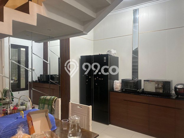 Rumah Strategis Modern Lb 150m2 di Antapani, Bandung Rumah Strategis Modern Lb 150m2 di Antapani, Bandung