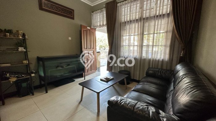 For Sale! Premium House LT 420m2 Desain Modern di Gunung Batu For Sale! Premium House LT 420m2 Desain Modern di Gunung Batu