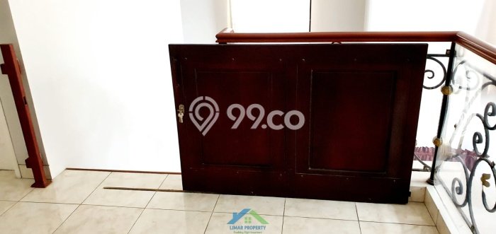 Hunian Elit LB 300m2 Siap Huni Desain Elegan di Legenda Wisata, Bogor Hunian Elit LB 300m2 Siap Huni Desain Elegan di Legenda Wisata, Bogor