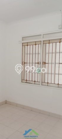 Jarang Ada! Rumah Sewa 2 Kamar Nyaman Siap Huni Kota Wisata Jarang Ada! Rumah Sewa 2 Kamar Nyaman Siap Huni Kota Wisata