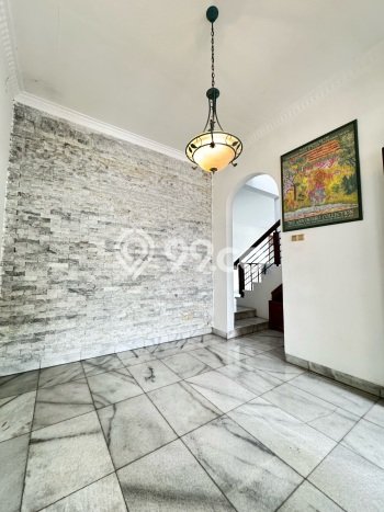 Dijual Rumah Elit Exclusive di Cinere, Depok Dijual Rumah Elit Exclusive di Cinere, Depok