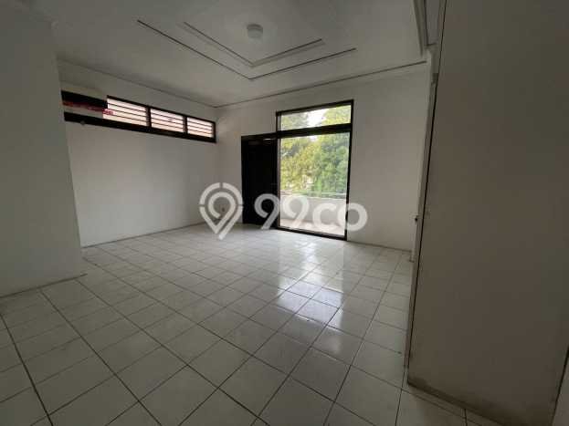 Hunian Mewah LB 950m2 Siap Pakai Desain Elegan di Bangka, Jakarta Selatan Hunian Mewah LB 950m2 Siap Pakai Desain Elegan di Bangka, Jakarta Selatan