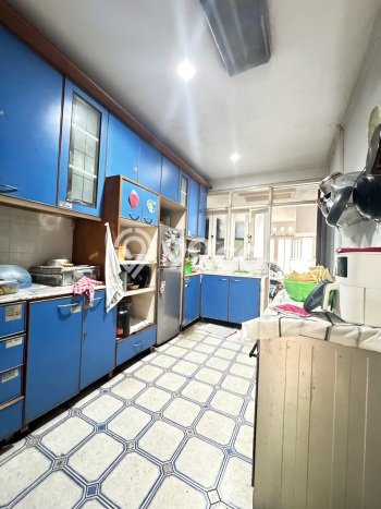 Hunian Eksklusif Dijual LT 240m2 di Cinere, Depok Hunian Eksklusif Dijual LT 240m2 di Cinere, Depok