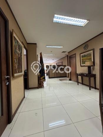 Unit Kantor Dijual di Jakarta Selatan LT 508m2 & LB 1611m2 Unit Kantor Dijual di Jakarta Selatan LT 508m2 & LB 1611m2