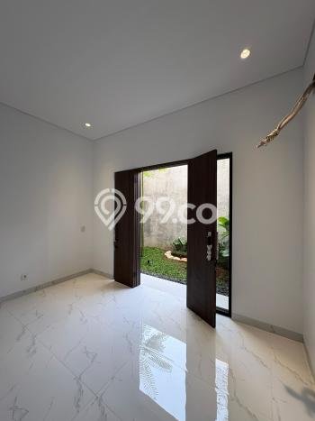 Rumah Luxury Modern Tanpa Renovasi di Kemang Jakarta Selatan Rumah Luxury Modern Tanpa Renovasi di Kemang Jakarta Selatan
