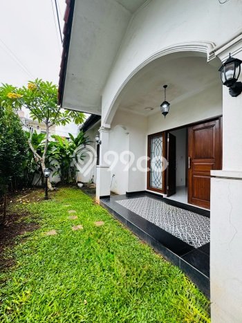 Rumah Disewakan Jakarta Selatan LT 205m2 LB 200m2 Area Cipete Rumah Disewakan Jakarta Selatan LT 205m2 LB 200m2 Area Cipete