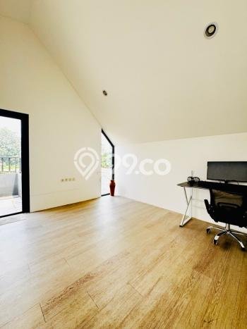Rumah Luas Asri 3 KT Siap Huni di Cinere Jakarta Selatan Rumah Luas Asri 3 KT Siap Huni di Cinere Jakarta Selatan
