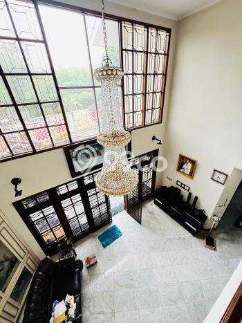 Jual Rumah Mewah Elegan Dengan View Eksklusif di Cinere, Jakarta Selatan Jual Rumah Mewah Elegan Dengan View Eksklusif di Cinere, Jakarta Selatan