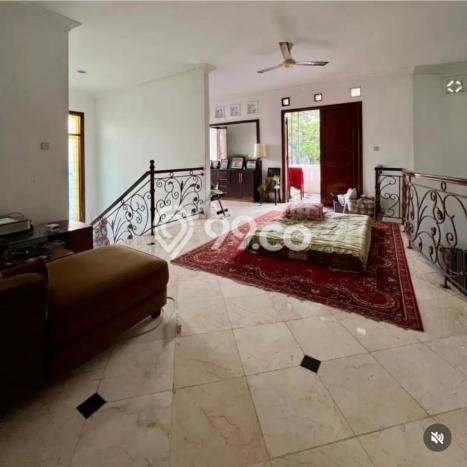 For Sale! Luxury House LT 451m2 Desain Elegan di Pejaten For Sale! Luxury House LT 451m2 Desain Elegan di Pejaten