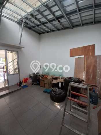 Ruko Dijual di Cinere LT 129m2, LB 118m2 Solusi Investasi Cerdas Ruko Dijual di Cinere LT 129m2, LB 118m2 Solusi Investasi Cerdas