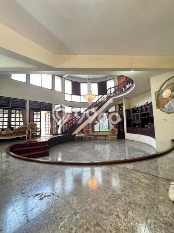 Rumah Luxury Modern Siap Huni di Simprug Jakarta Selatan Rumah Luxury Modern Siap Huni di Simprug Jakarta Selatan