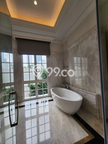 Dijual Rumah Luas Elegan Dengan View Eksklusif di Mega Kuningan, Jakarta Selatan Dijual Rumah Luas Elegan Dengan View Eksklusif di Mega Kuningan, Jakarta Selatan