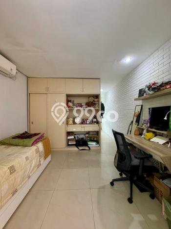 Dijual Rumah Mewah Megah Dengan View Cantik di Ragunan, Jakarta Selatan Dijual Rumah Mewah Megah Dengan View Cantik di Ragunan, Jakarta Selatan