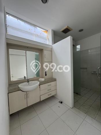 Hunian Elit LB 206m2 Siap Pakai Desain Elegan di Lebak Bulus, Jakarta Selatan Hunian Elit LB 206m2 Siap Pakai Desain Elegan di Lebak Bulus, Jakarta Selatan