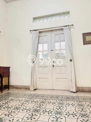 Dijual Hunian Mewah dengan Fasilitas Sekitar Lengkap di Menteng, Jakarta Pusat Dijual Hunian Mewah dengan Fasilitas Sekitar Lengkap di Menteng, Jakarta Pusat